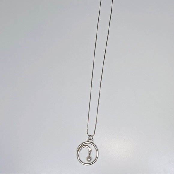 24" Sterling Silver with Pearl Swirl Pendant Necklace - Picture 5 of 6